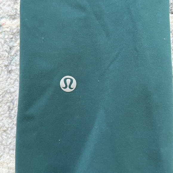 Lululemon Wunder Train High-Rise Crop 23" in Storm Teal - Picture 5 of 9